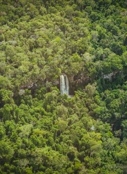 Meratus: Kisah Hutan, Air Terjun, dan Jiwa Dayak yang Memanggil