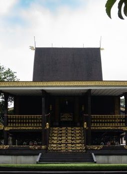 Jejak Gemilang Kesultanan Banjar: Mengarungi Arus Sejarah Nusantara di Tanah Borneo