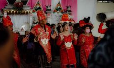 Senam Baiman: Kebugaran Tubuh, Kekuatan Komunitas, dan Kearifan Lokal