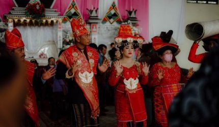 Senam Baiman: Kebugaran Tubuh, Kekuatan Komunitas, dan Kearifan Lokal