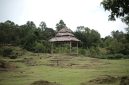Makam Datu Mabrur di Teluk Kepayang, Kalimantan Selatan, menjadi pusat ziarah yang tak pernah sepi. Tempat ini merupakan situs penting yang merefleksikan jejak dakwah dan kearifan seorang ulama besar di tanah Borneo.